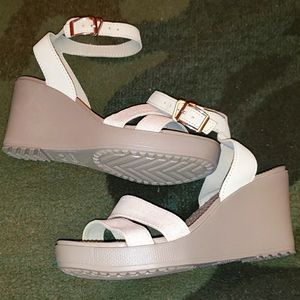 Croc Womens Leigh sandal wedge